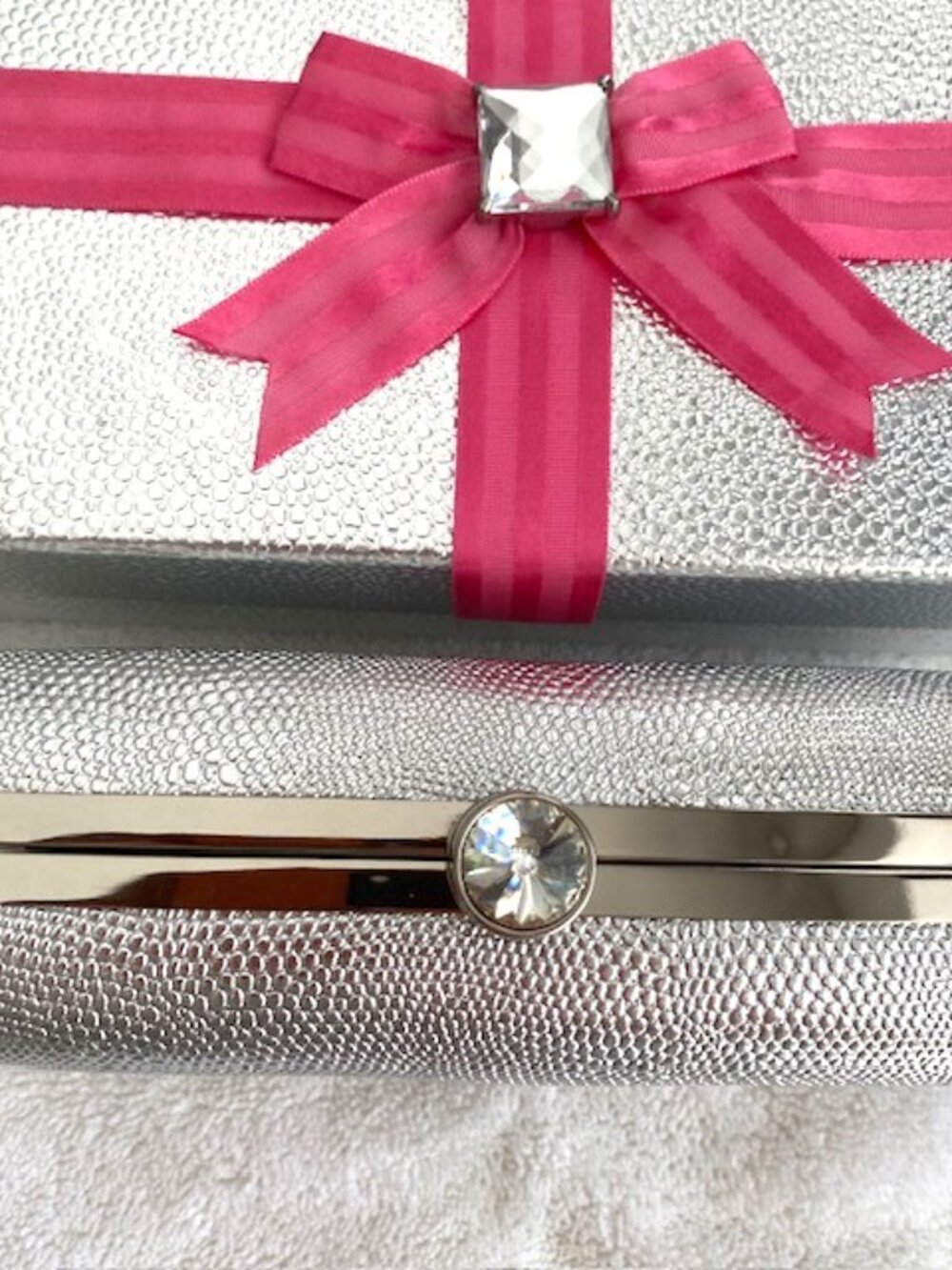 Victoria's Secret Clutch Silver Pink Sequin Bag Dust Cover - Picture 5 of 12